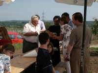 segnung_schollykreuz03.jpg (35616 Byte)