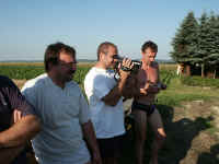 fallschirmsprung5.jpg (46377 Byte)