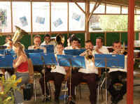 kirtag_sonntag_2003_03.jpg (42154 Byte)