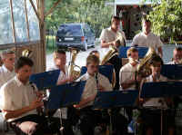 kirtag_sonntag_2003_04.jpg (44061 Byte)