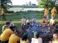 pfadfinderlager2003_10.jpg (44250 Byte)