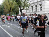 wachaumarathon2002_10.jpg (69960 Byte)