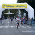 wachaumarathon2002_16.jpg (76961 Byte)