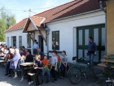 maibaum7_2002.jpg (53692 Byte)